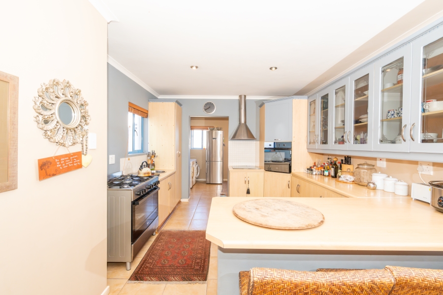 4 Bedroom Property for Sale in Paradise Beach Western Cape